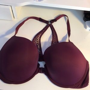 38D VS bra